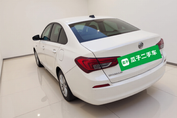 别克 凯越 2020款 15N CVT精英型车身外观5