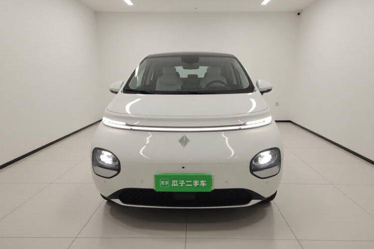 宝骏云朵 2023款 460 Max 灵犀版车身外观2