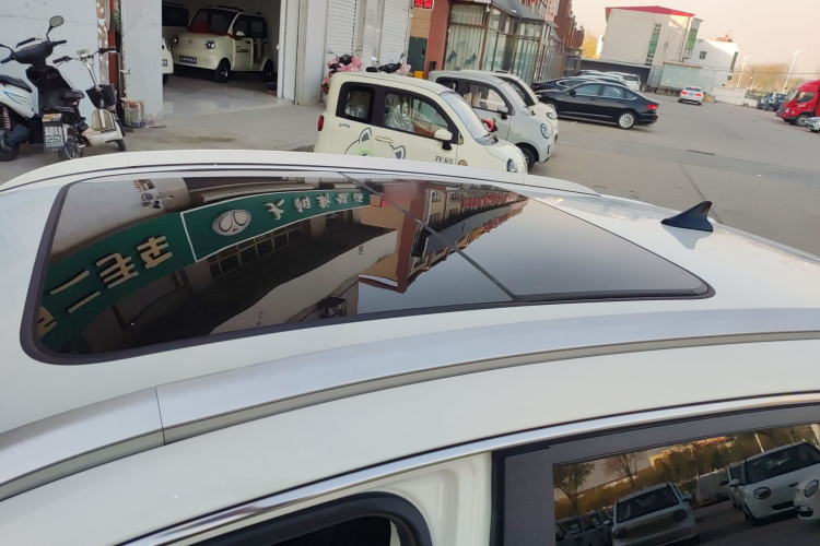 北京汽车 北京EX3 2019款 R600 劲尚版局部细节57