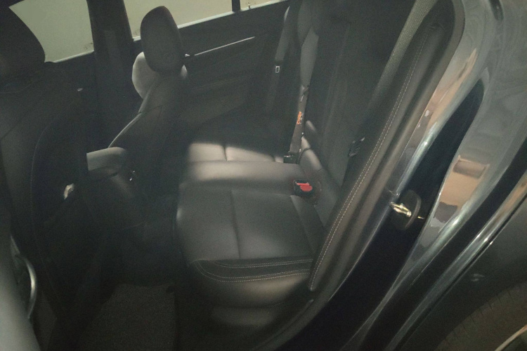 凯迪拉克CT4 2021款 28T 豪华型中控内饰7004