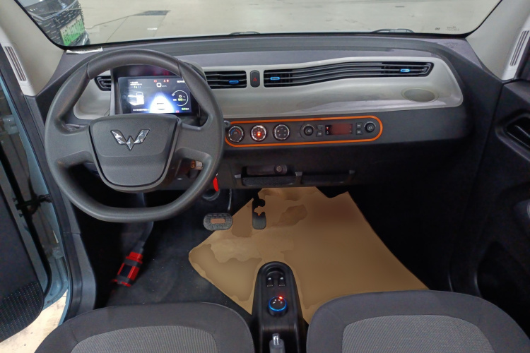 五菱汽车 宏光MINIEV 2020款 自在款 磷酸铁锂中控内饰12