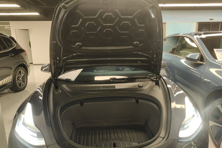 特斯拉 Model 3 2020款 改款 长续航后轮驱动版局部细节24