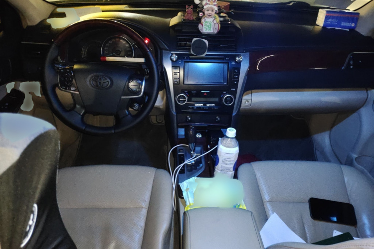 丰田 凯美瑞 2012款 2.5G 豪华版中控内饰7002