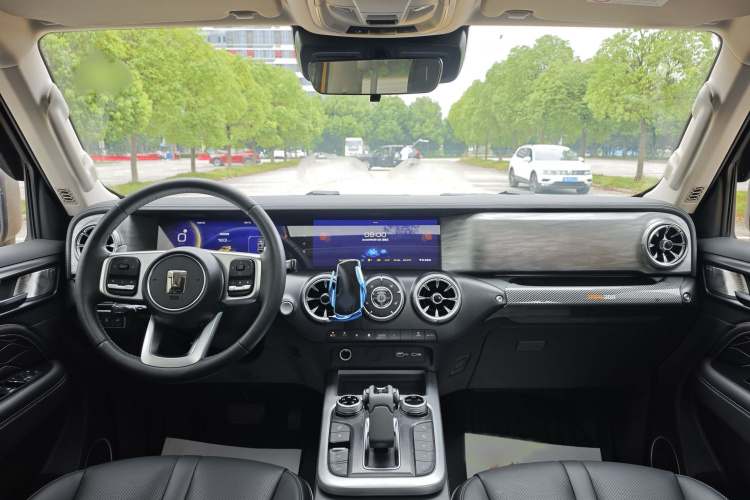 坦克300 2022款 2.0T 边境限定版中控内饰7002