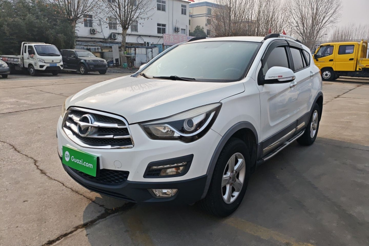 海马S5 2015款 1.6L 手动舒适型车身外观4