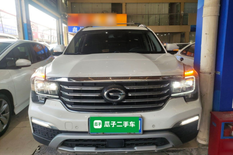 广汽传祺 传祺GS8 2017款 320T 四驱豪华智联版（七座）车身外观6001