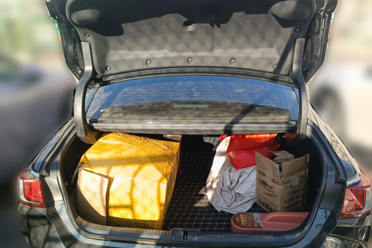 雷克萨斯ES 2024款 200 臻享版中控内饰23