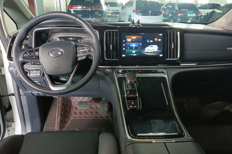 广汽传祺 传祺M8 2023款 领秀系列 390T 豪华版中控内饰12