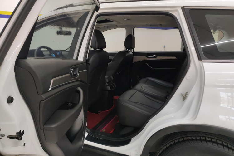 哈弗H6 2021款 运动版 1.5T 自动精英智联型 U型格栅中控内饰21