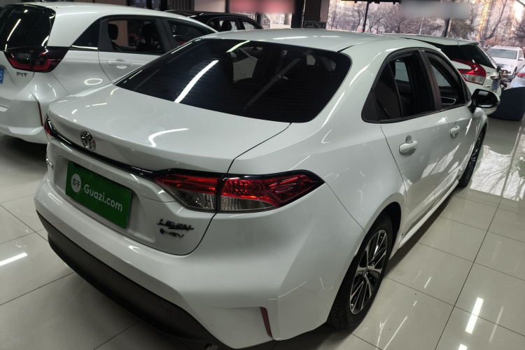 丰田 雷凌 2024款 智能电混双擎 1.8L 领先版车身外观7