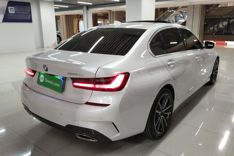 宝马3系 2022款 改款 325Li M运动套装车身外观7