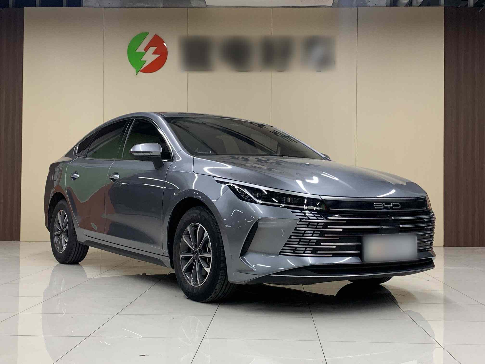 比亚迪 驱逐舰05 2024款 荣耀版 DM-i 55KM 豪华型(3)