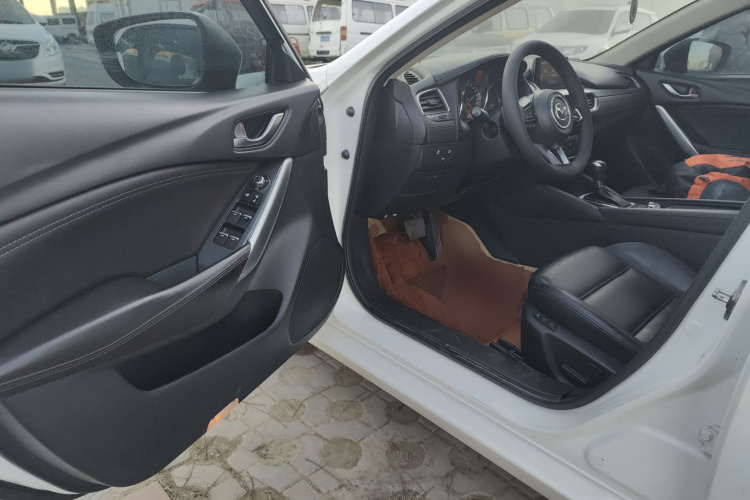 马自达 阿特兹 2018款 2.5L 蓝天运动版 国V中控内饰20