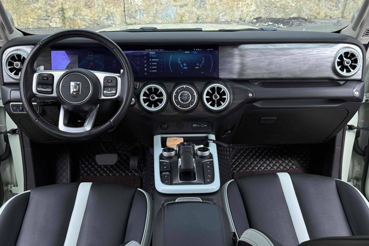 坦克300 2021款 城市版 2.0T 很有型中控内饰7001