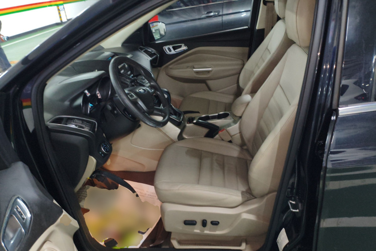 福特 翼虎 2013款 2.0L GTDi 四驱精英型局部细节19