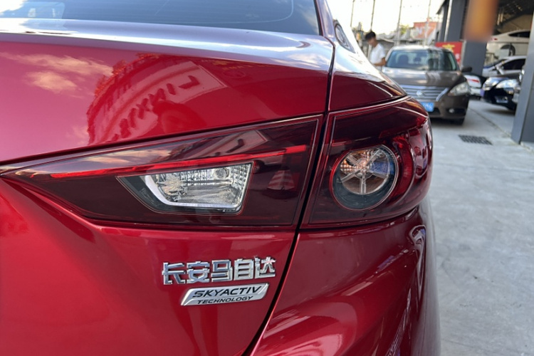 马自达3 昂克赛拉 2017款 三厢 1.5L 自动舒适型 国V车身外观6004