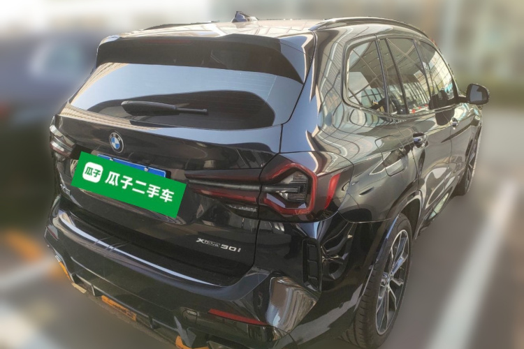 宝马X3 2023款 xDrive30i 领先型 M曜夜套装车身外观7