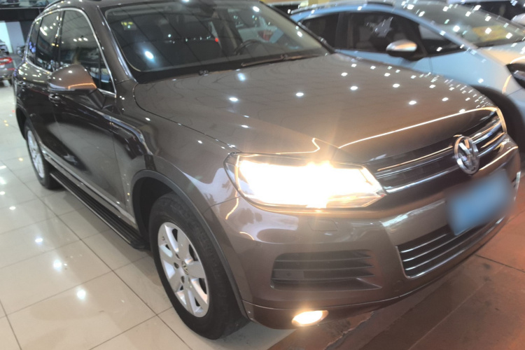 大众 途锐 2014款 3.0TSI 新锐版车身外观3