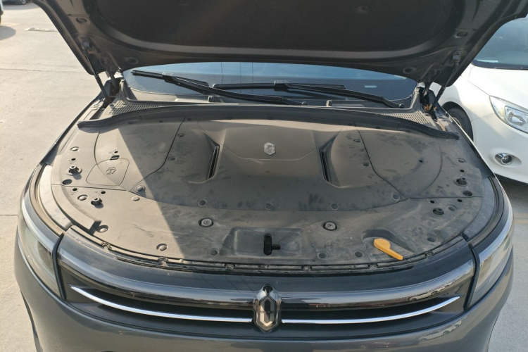 鸿蒙智行 问界M7 2022款 1.5T 后驱舒适版机舱底盘24