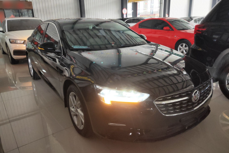 别克 君威 2020款 552T 精英型车身外观3