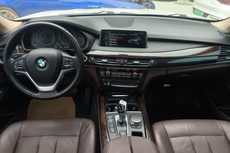 宝马X5(进口) 2017款 xDrive28i中控内饰12