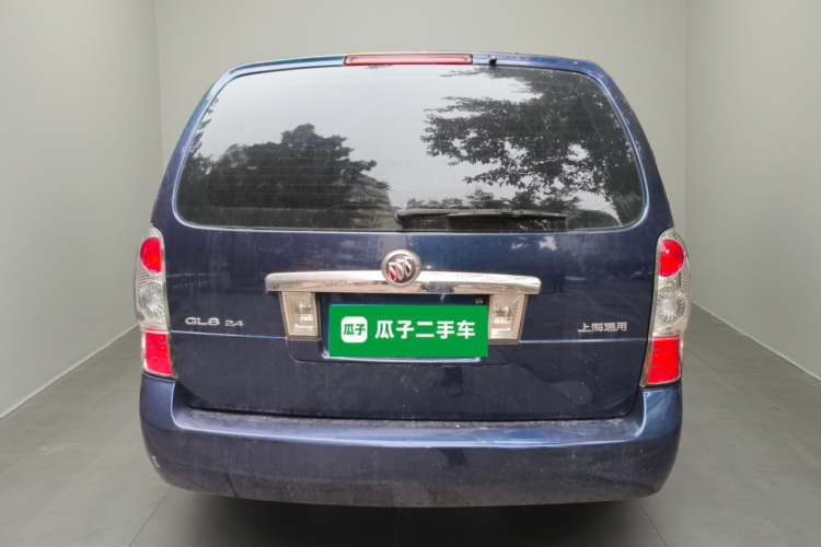 别克GL8 2014款 2.4L 经典版车身外观6