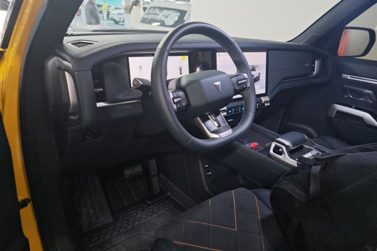 深蓝汽车 深蓝G318 2025款 无忧穿越版 四驱秘境版中控内饰12