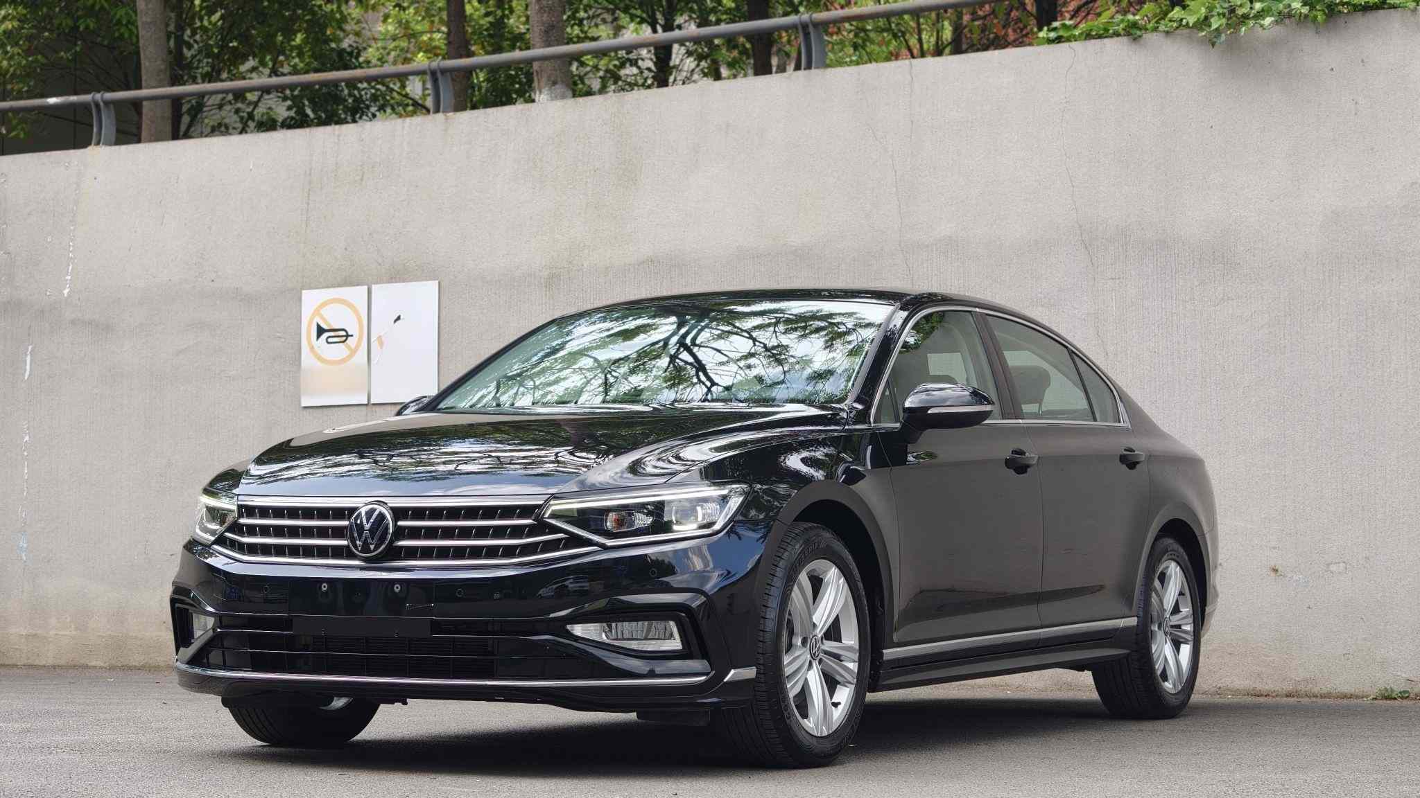 大众 迈腾 2023款 200万辆纪念版 280TSI DSG舒适型(1)