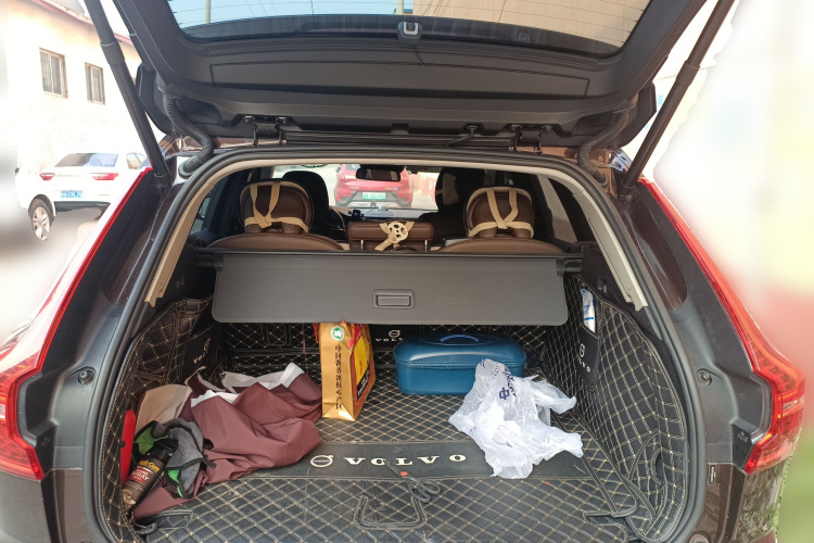 沃尔沃XC60 2020款 T5 四驱智逸豪华版中控内饰23