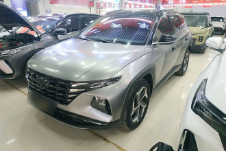 现代 2023款 途胜L 1.5T 自动两驱LUX尊贵版