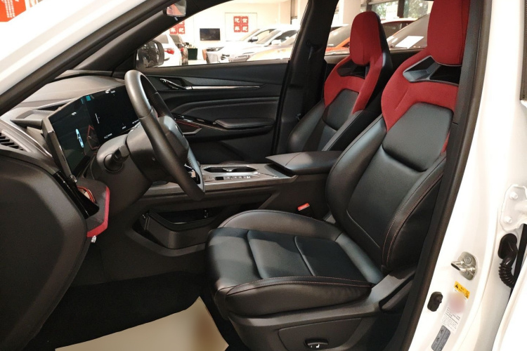 长安X5 PLUS 2024款 1.5T DCT智尊型局部细节19