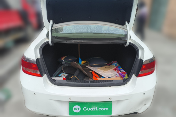 别克 英朗 2013款 GT 1.6L 手动进取版中控内饰23