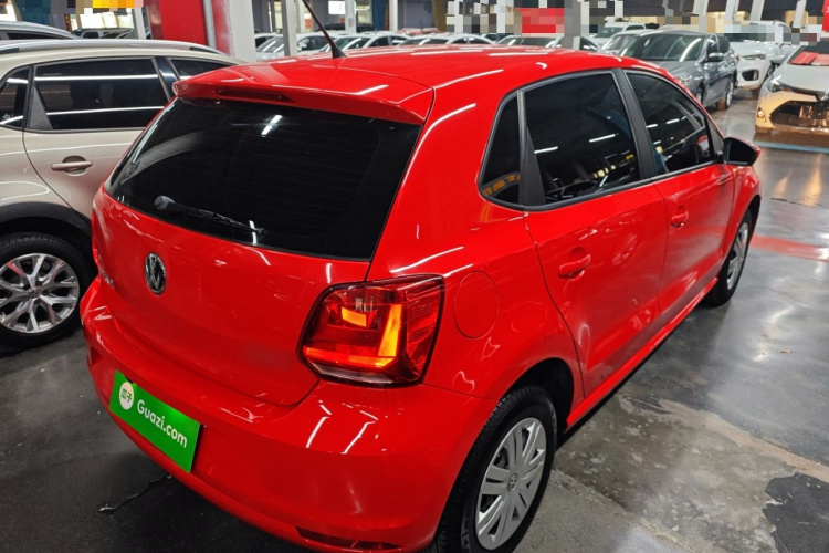 大众 Polo 2016款 1.4L 手动风尚型车身外观7