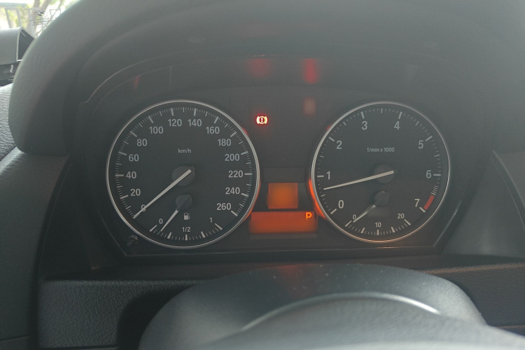 宝马X1 2015款 sDrive18i 时尚晋级版局部细节14