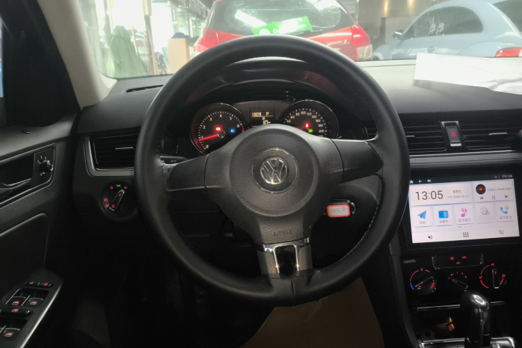 大众 宝来 2014款 1.6L 自动舒适型中控内饰13