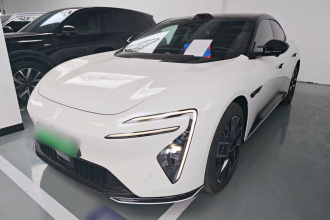 阿维塔06 2025款 Ultra纯电版