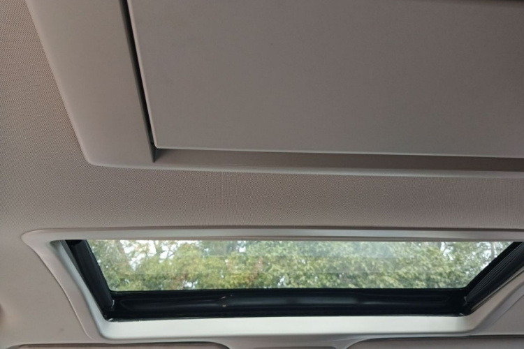 丰田Sienna（平行进口）局部细节9010