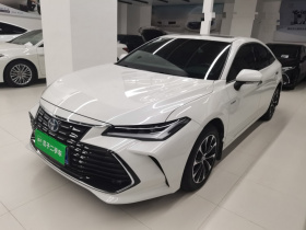 丰田 亚洲龙 2022款 双擎 2.5L 豪华版