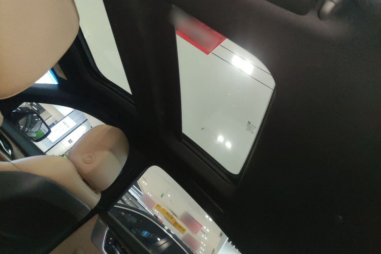 凯迪拉克CT5 2023款 28T 尊贵型中控内饰22