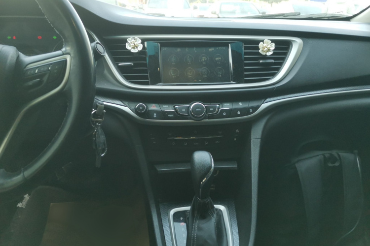 别克 阅朗 2019款 18T 自动互联精英型 国VI局部细节16