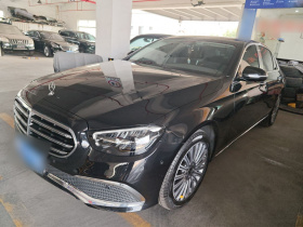 奔驰E级 2023款 E 300 L 豪华型