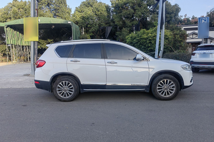 哈弗H6 2015款 运动版 1.5T 自动两驱豪华型车身外观6003