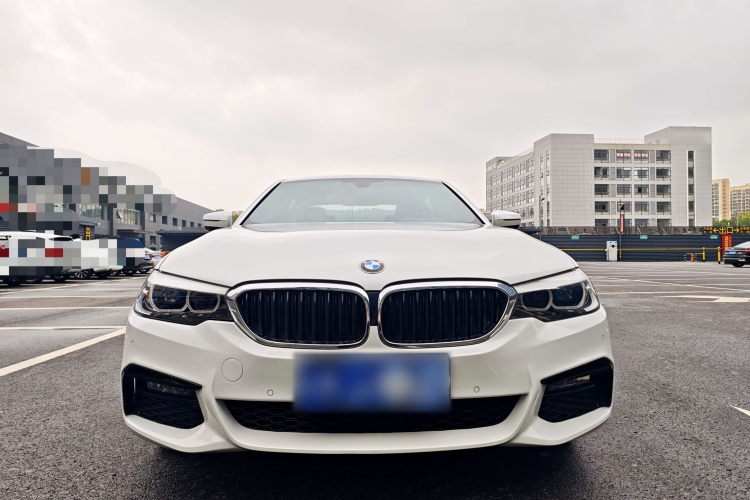 宝马5系 2019款 525Li M运动套装车身外观6003