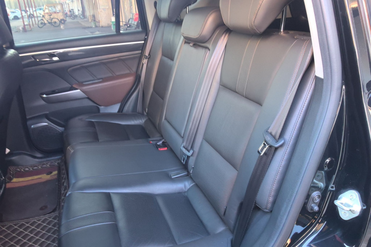 广汽传祺 传祺GS7 2017款 280T 两驱豪华型中控内饰21