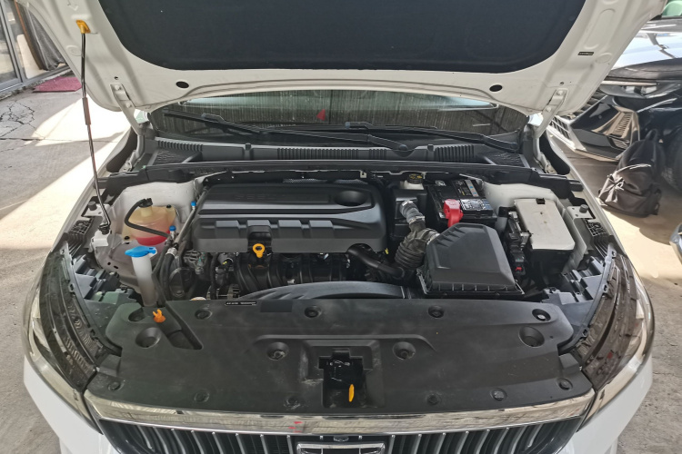 吉利汽车 帝豪 2022款 第4代 1.5L 手动豪华型局部细节24