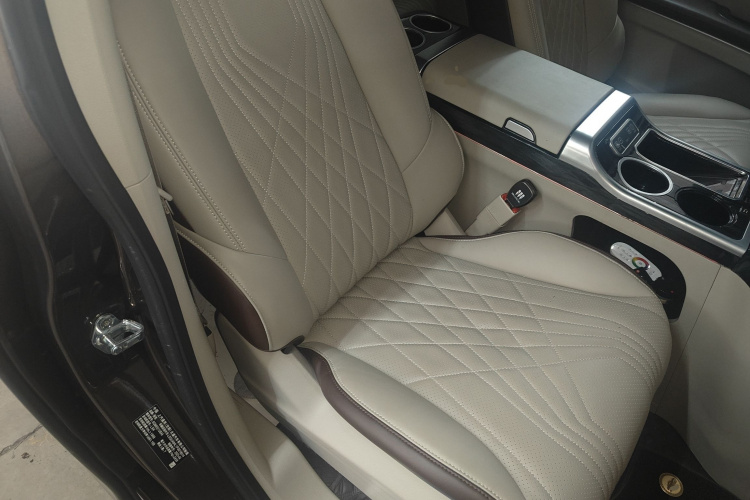 别克GL8 2023款 陆上公务舱 舒适型局部细节41