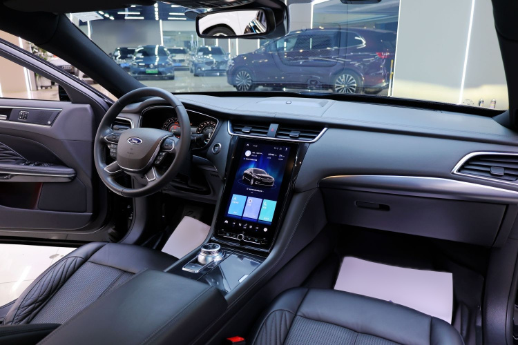 福特 金牛座 2019款 EcoBoost 245 Vignale臻享版中控内饰7004