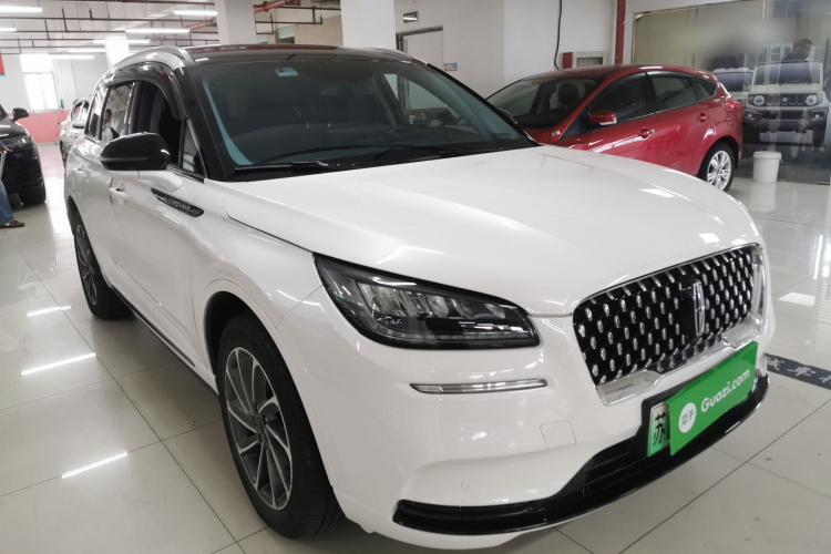 林肯 冒险家新能源 2021款 PHEV 四驱e享版车身外观3