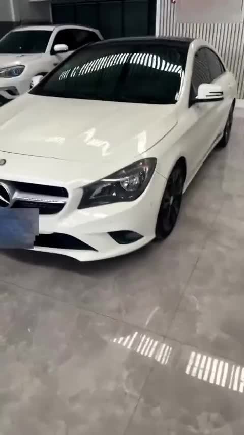 奔驰CLA 2016款 CLA 200 动感型讲解1