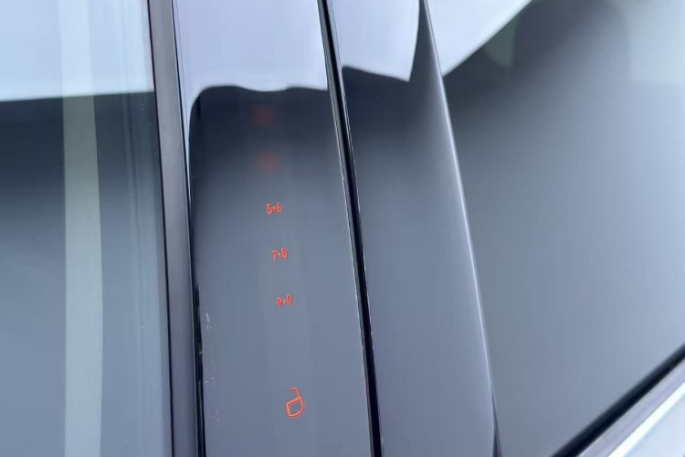 林肯 飞行家 2020款 3.0T V6 四驱尊享版车身外观6005